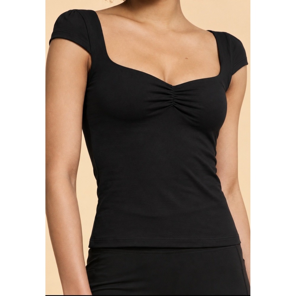 Blogilates Sweetheart Baby Tee Small Black Ruched Cap Sleeve Athleisure NWT